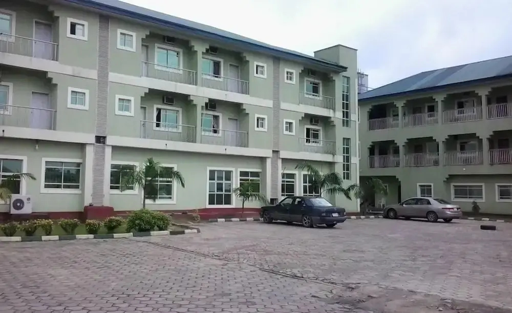 Udeme Hotels