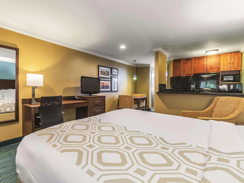 La Quinta Inn & Suites by Wyndham San Francisco Airport West - Chambres