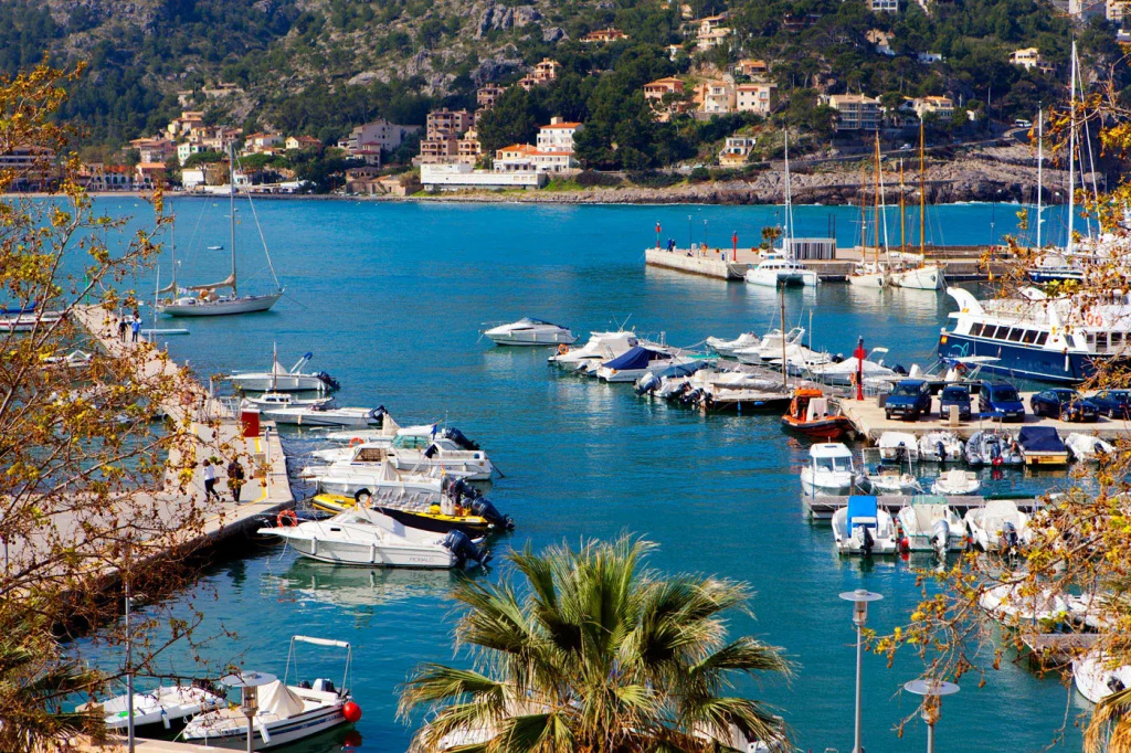 Beach & Waterfront