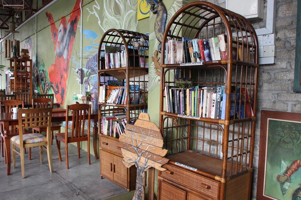 gallery_image_hidden_23