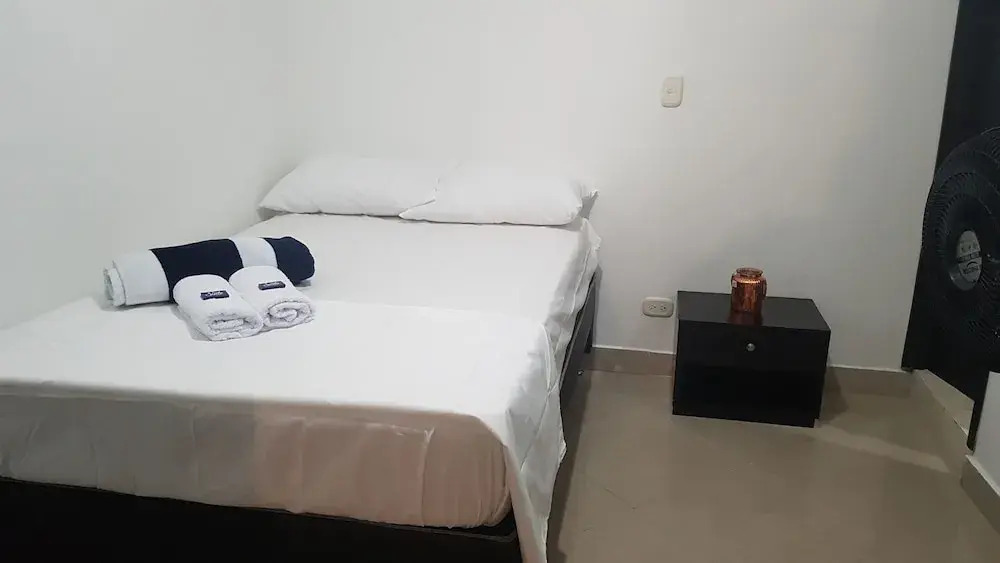 Двухместный номер Economy 2 отдельные кровати в Laureles Home