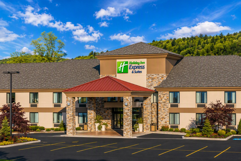 Holiday Inn Express & Suites Cooperstown by IHG