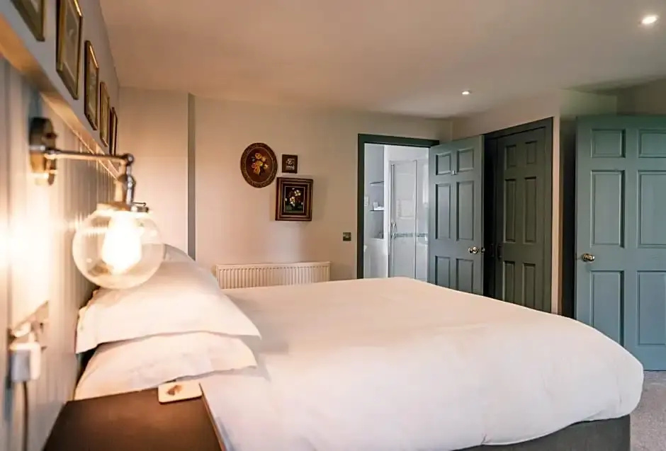 Forss House Hotel - Tap to explore photos