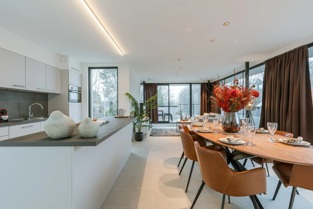 Apartment With two Large Terraces - фото 12