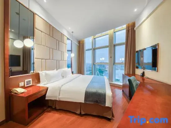 Standard Double room with view (full double bed)