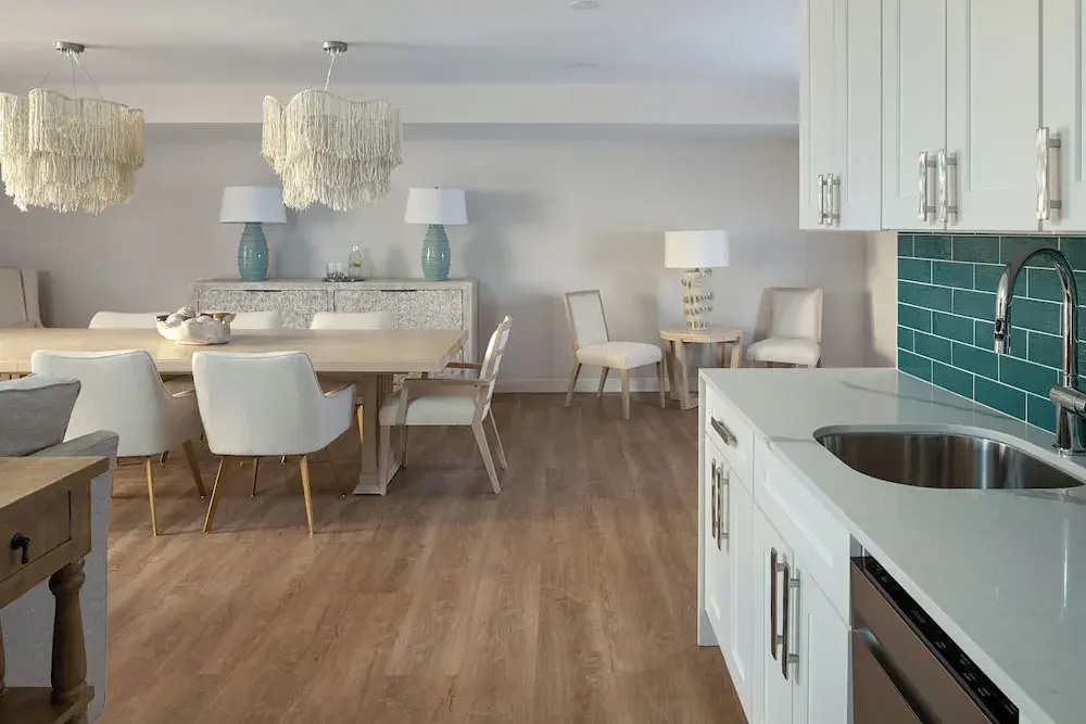 1 Bedroom Standard Suite