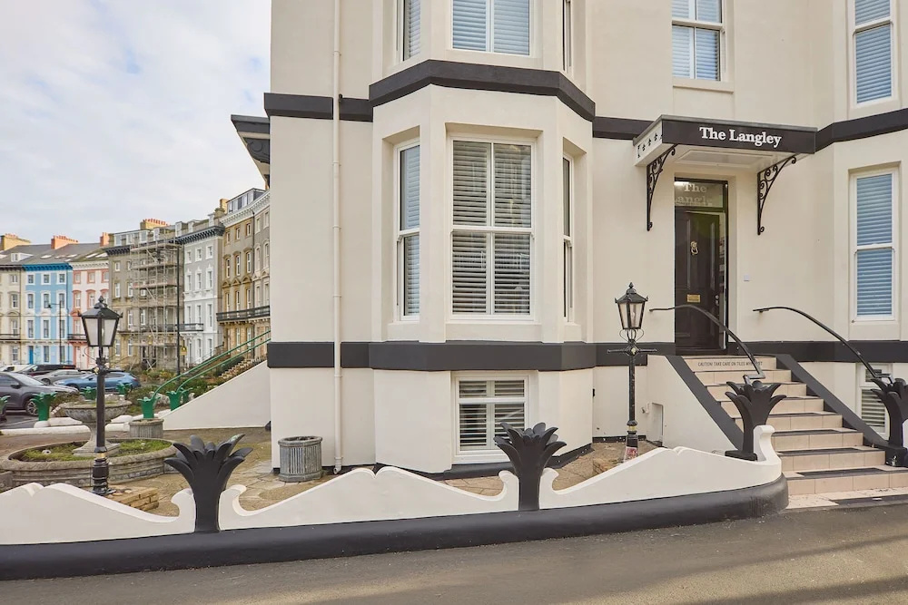 Host Stay The Langley Hotel Apartment 3