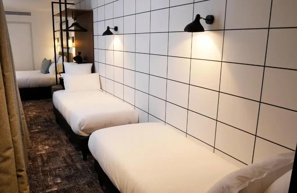 Hotel Moderniste 27