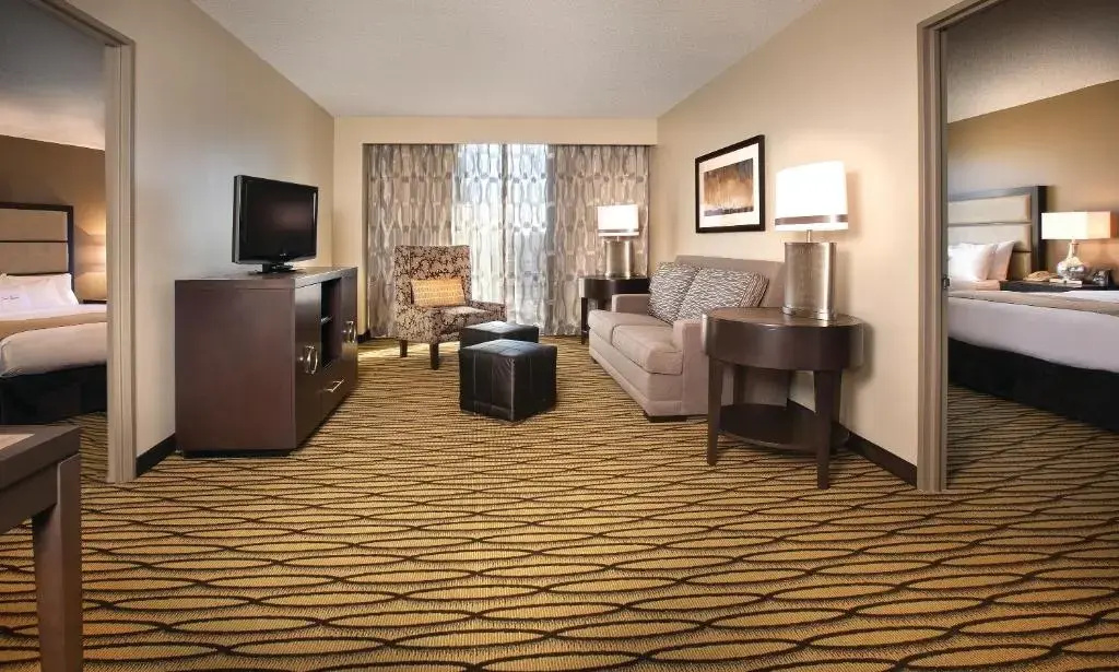DoubleTree Suites by Hilton Austin Downtown Capitol - Chambres