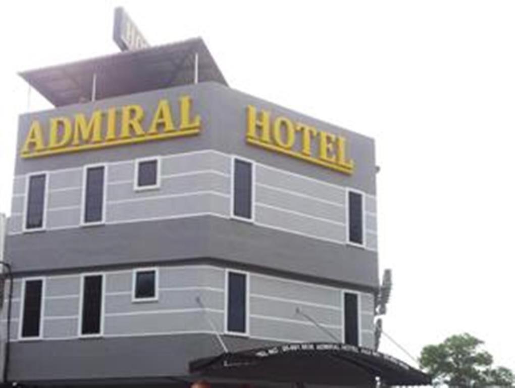 Admiral Hotel