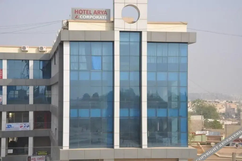 Hotel Arya Corporate by OYO Rooms