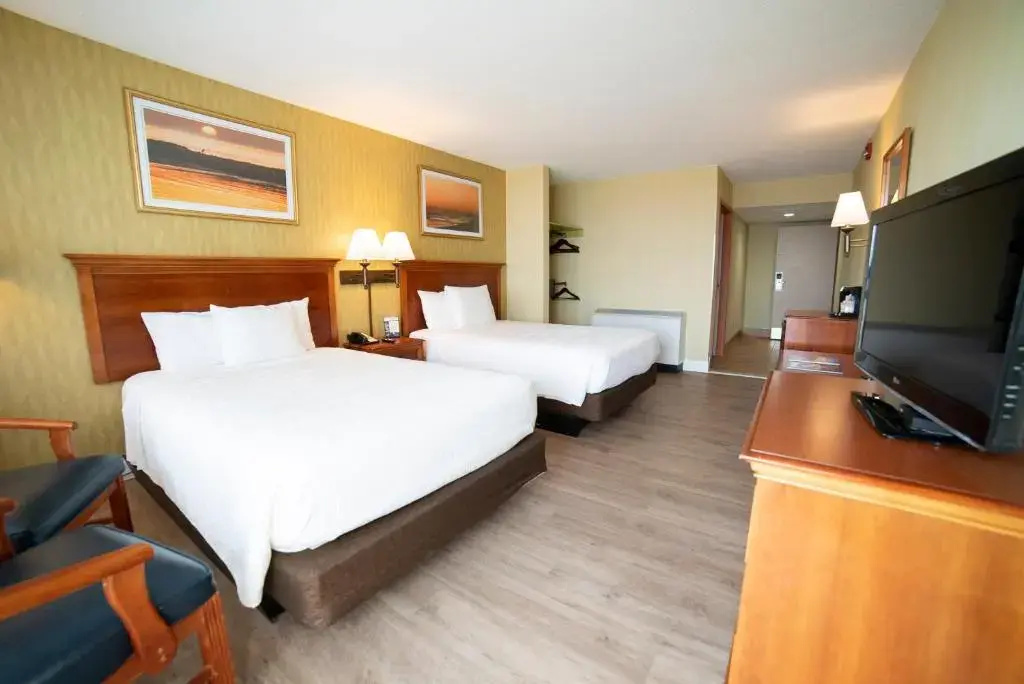 Standard Quadruple room oceanfront