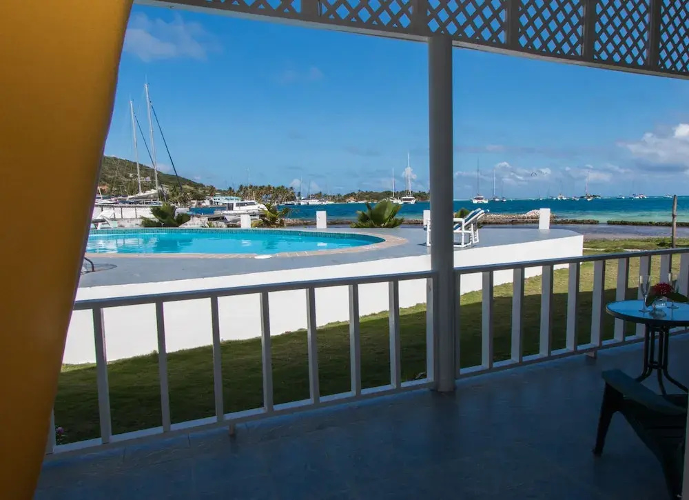 Kings Landing Hotel - Général
