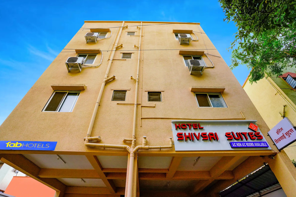FabHotel Shivsai Suites
