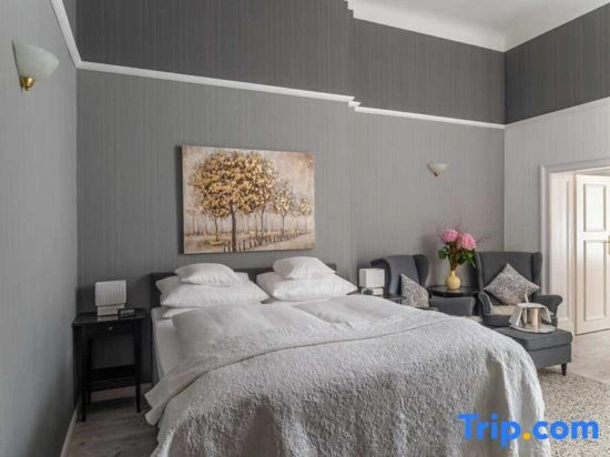 Classic room