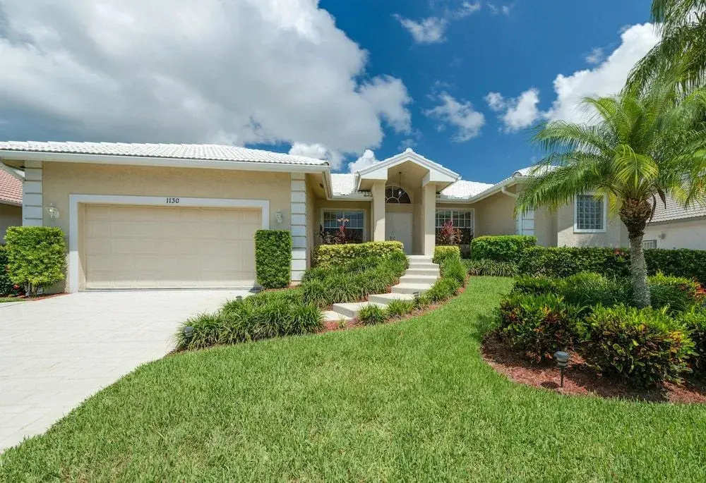 1130 Lighthouse Court