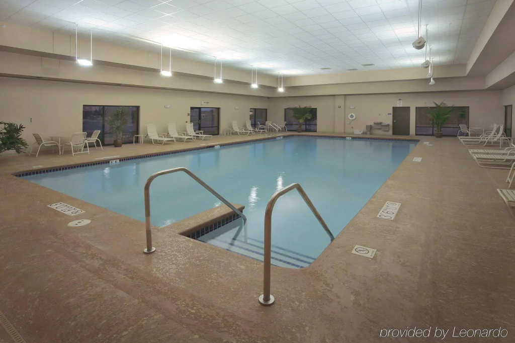 Crowne Plaza Milwaukee Airport by IHG - Général