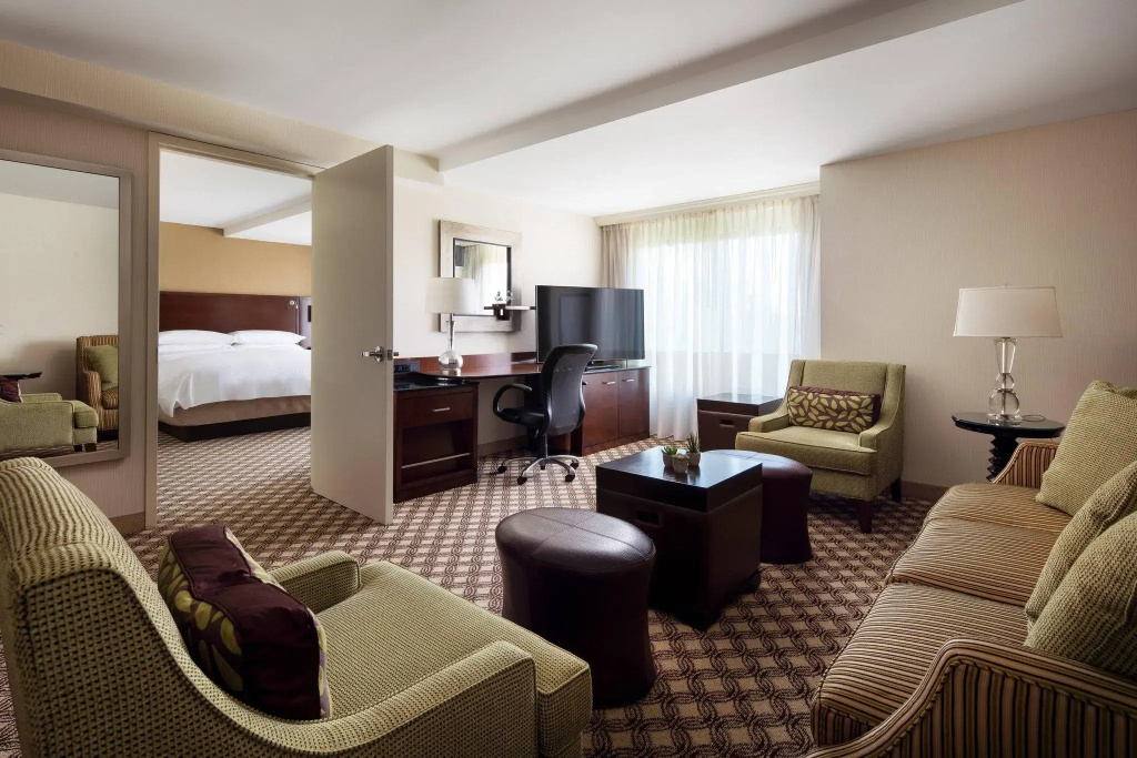 1 Bedroom Double Suite (full double bed)