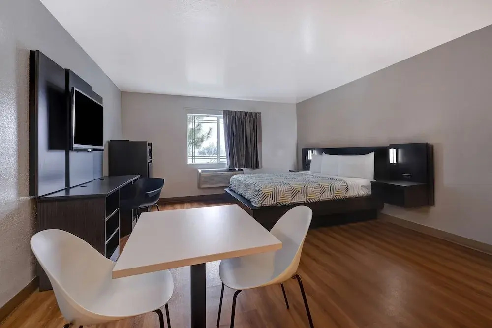Standard Suite