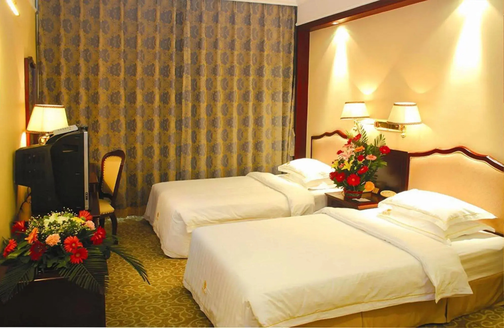 Chengde Jing Cheng Hotel - фото 4