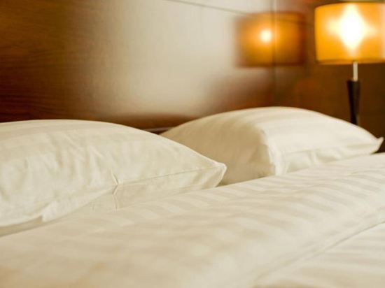 Hotel Sixty3