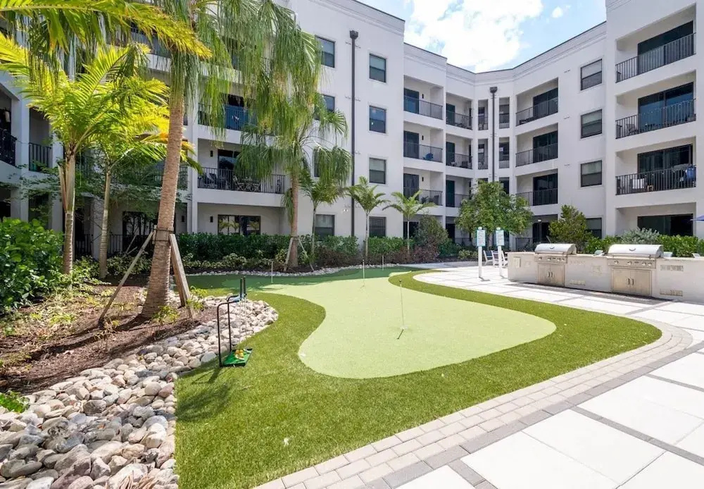 Landing Apartments Fort Myers - River District