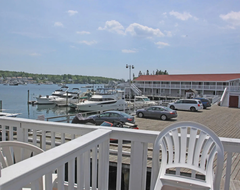 Tugboat Inn