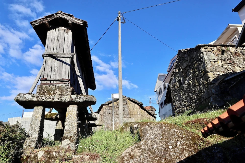 Comfortable Rural Cottage in Ancient Village in the Douro Region