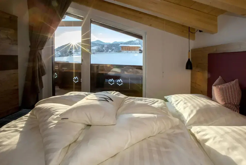 Apartment with balcony