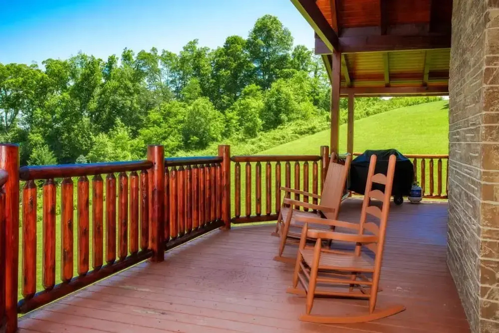 Clear Valley Retreat By Heritage Cabin Rentals