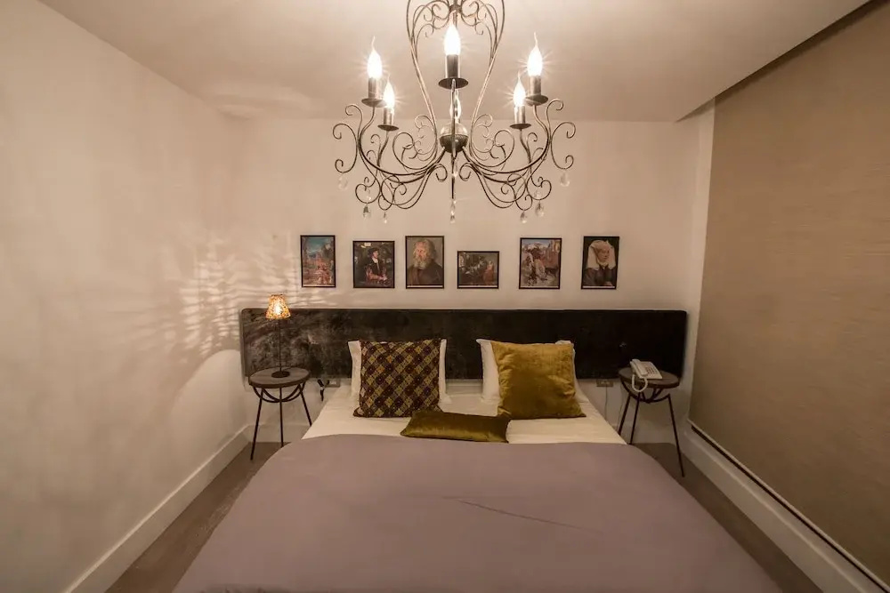 Deluxe Apartment