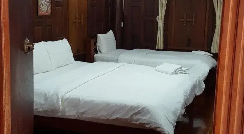 Ruean Mai Chai Khlong - Général