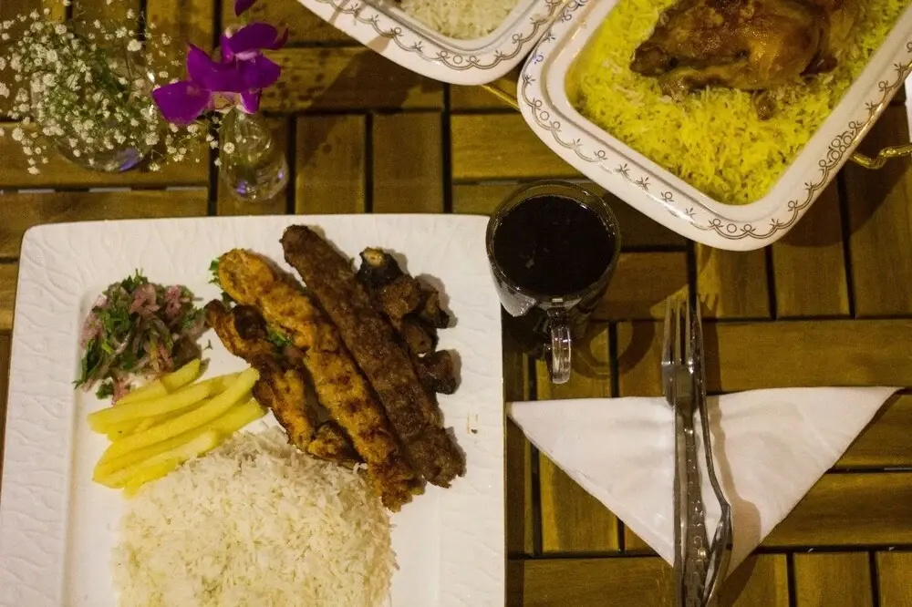 Food & Beverage