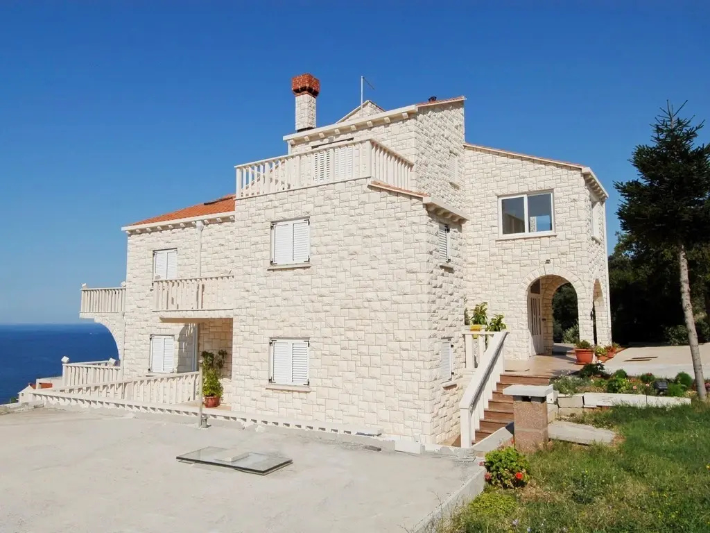 Apartments Marnic