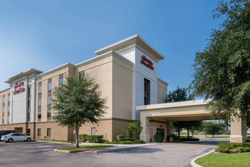 Hampton Inn & Suites Schertz
