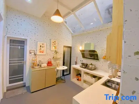 6 Bedrooms Standard room