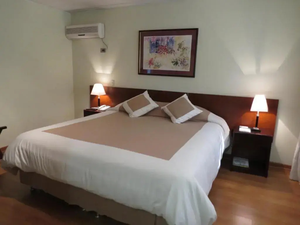 Hotel Diego de Velazquez - Chambres