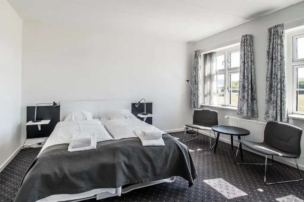 Standard Double room (full double bed)