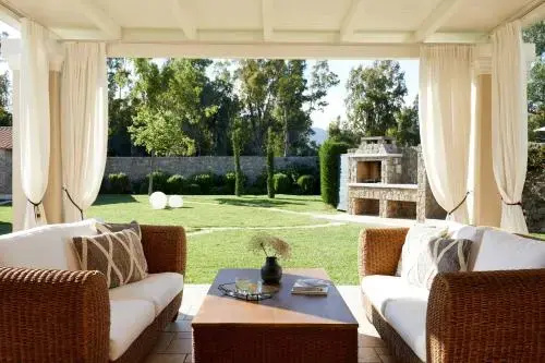 Balcony & Terrace