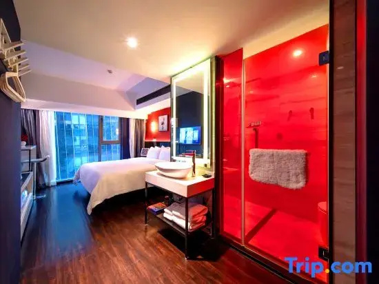 Superior Double room (full double bed)