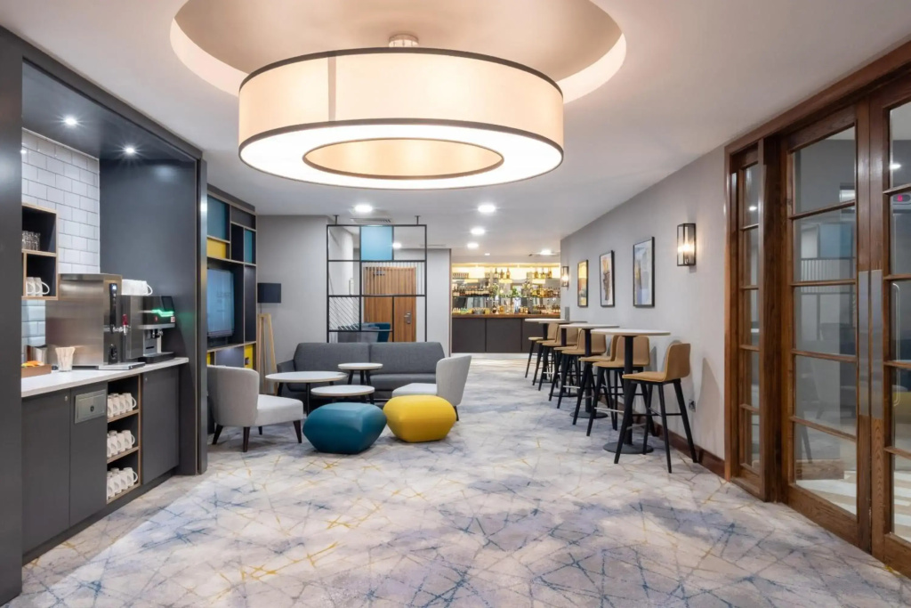 Holiday Inn Stevenage by IHG - фото 18