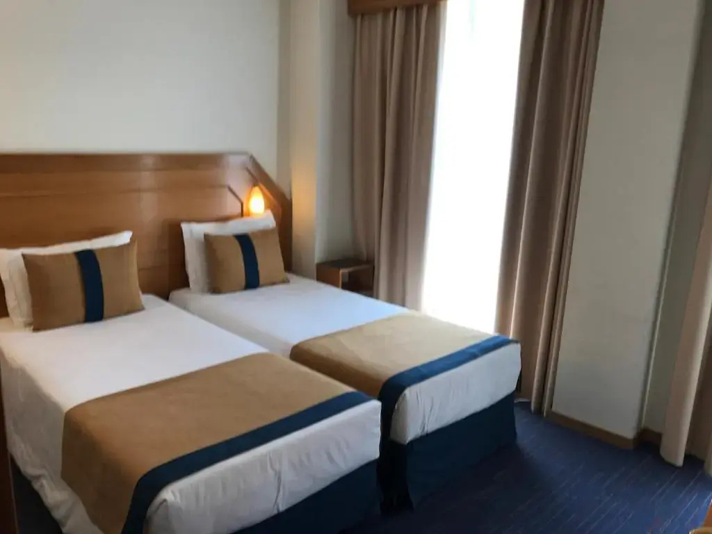Superior Double room with balcony (full double bed)