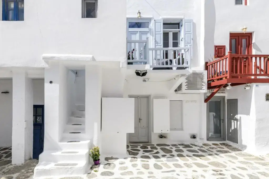 Seablue Town Maisonette