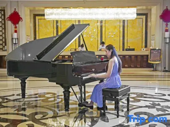 Hualong Hotel - фото 10