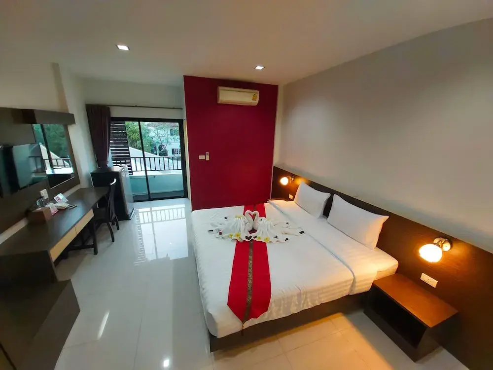 Standard Double room with balcony (full double bed)