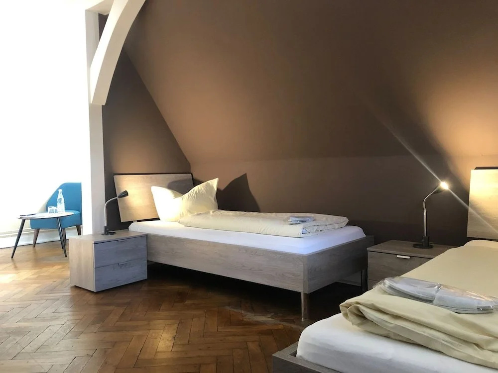 Hotel Doppeleiche — 2
