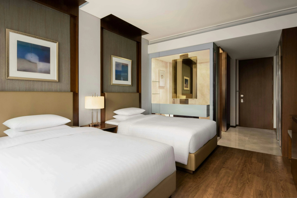Отель Courtyard by Marriott Seoul Times Square в Сеуле