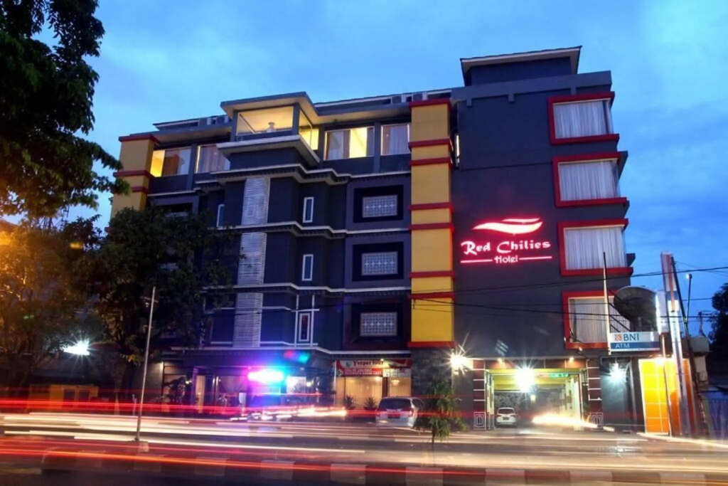 Red Chilies Hotel in Surakarta