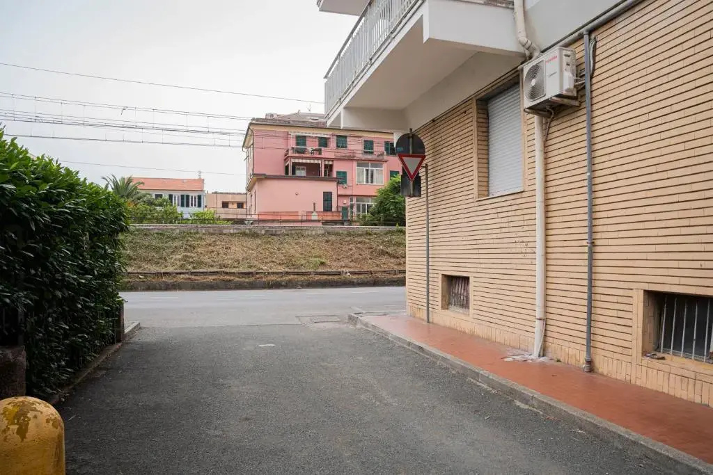 039 - Casa Residenziale a Lavagna a 5 minuti dal mare