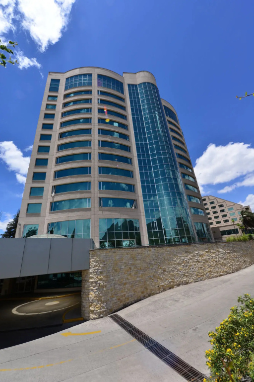 Torres de Suites by InAmazonas